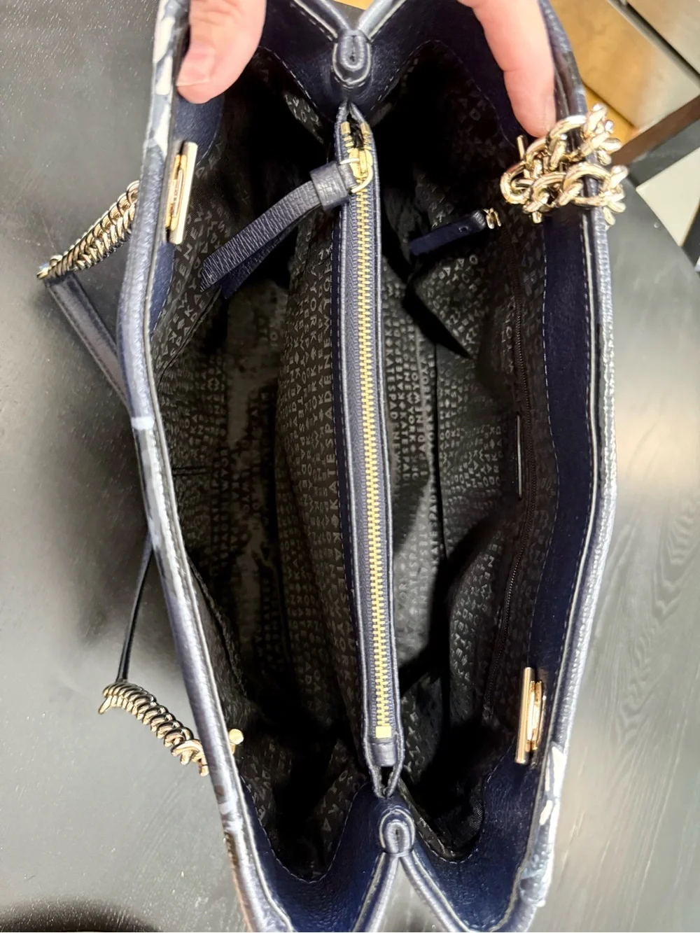 kate spade navy floral shoulder bag with gold chain accents
